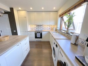 Fordwich Road- click for photo gallery